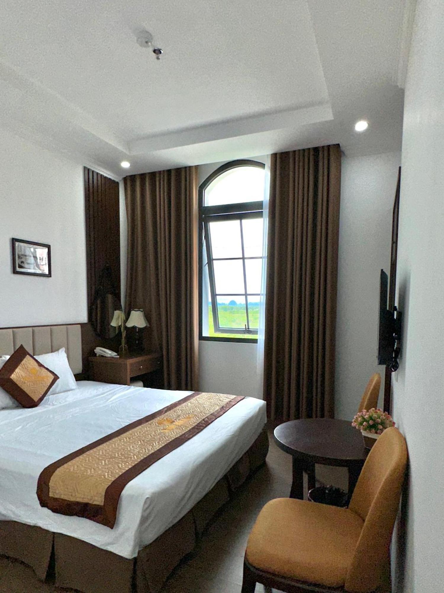Vinh Khang Ha Long Hotel Exterior foto